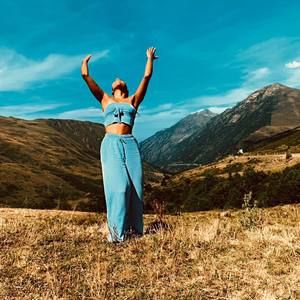 Meet your Posher, Sandy